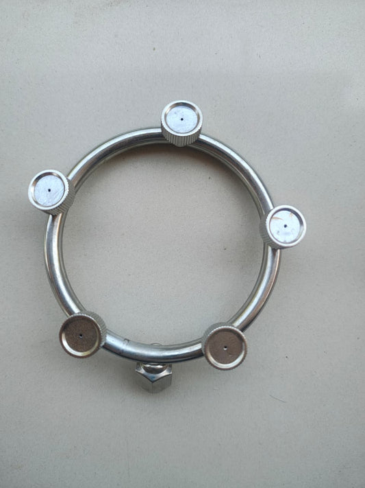 Five way spraying nozzle.
